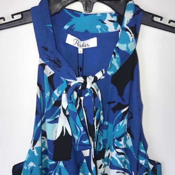 Parker Diane Surplice Wrap Dress Blue Floral - Picture 10 of 11